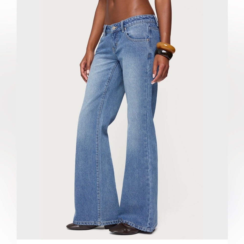 Edikted Kiarah Low Rise Bootcut Jeans Women's Blue Wash Size Medium Nwt